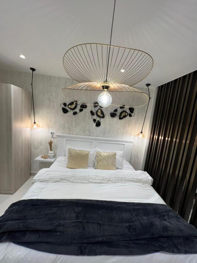 The Lennox Luxury Apartment Accra Bagian luar foto