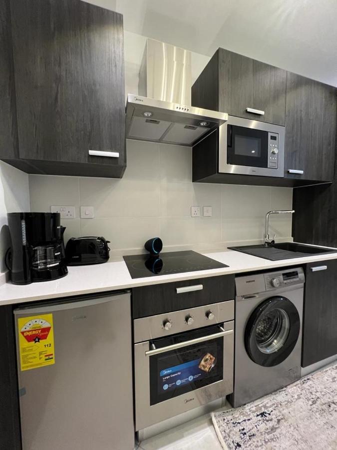 The Lennox Luxury Apartment Accra Bagian luar foto