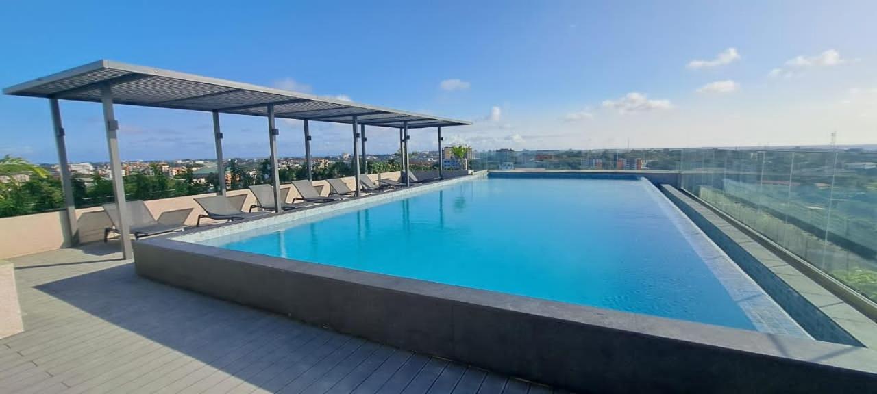 The Lennox Luxury Apartment Accra Bagian luar foto