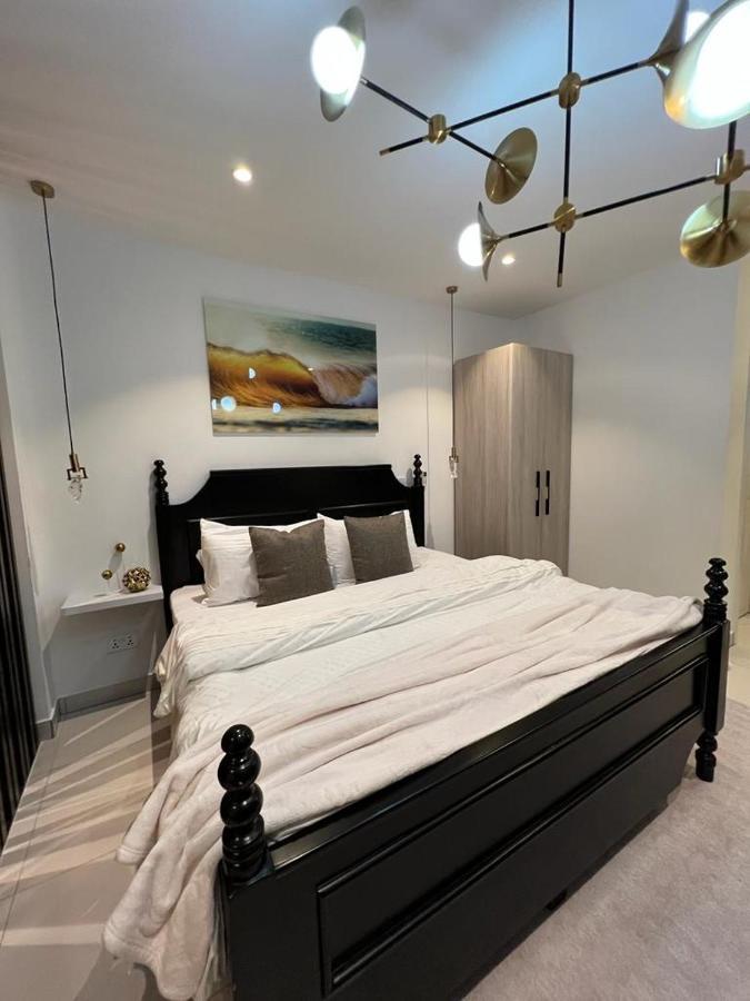 The Lennox Luxury Apartment Accra Bagian luar foto