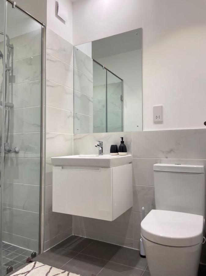 The Lennox Luxury Apartment Accra Bagian luar foto