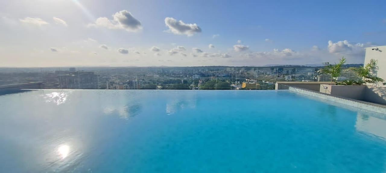 The Lennox Luxury Apartment Accra Bagian luar foto