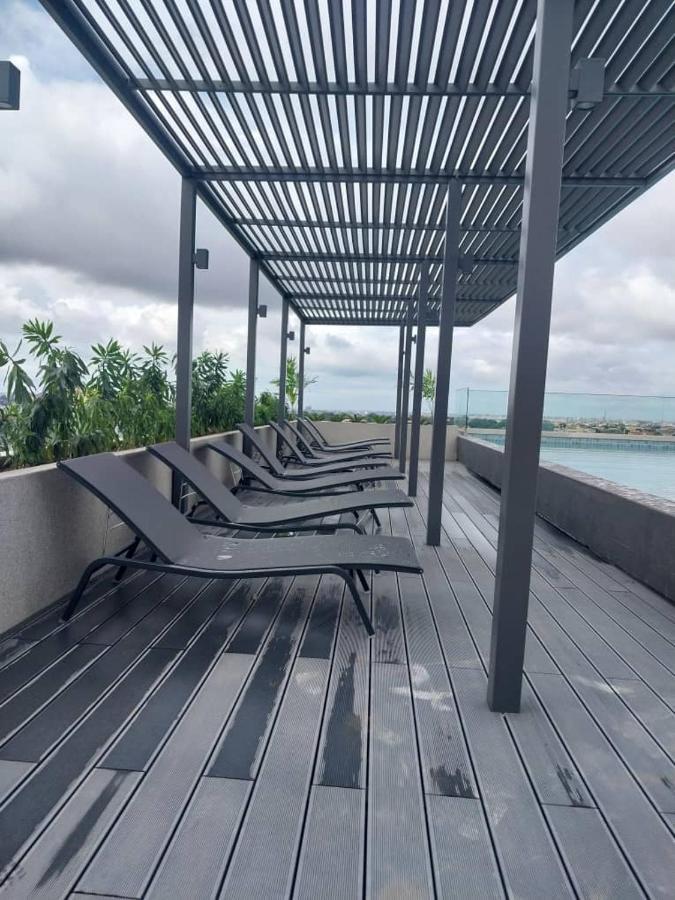 The Lennox Luxury Apartment Accra Bagian luar foto