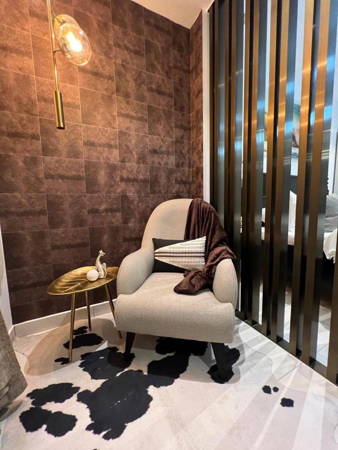 The Lennox Luxury Apartment Accra Bagian luar foto